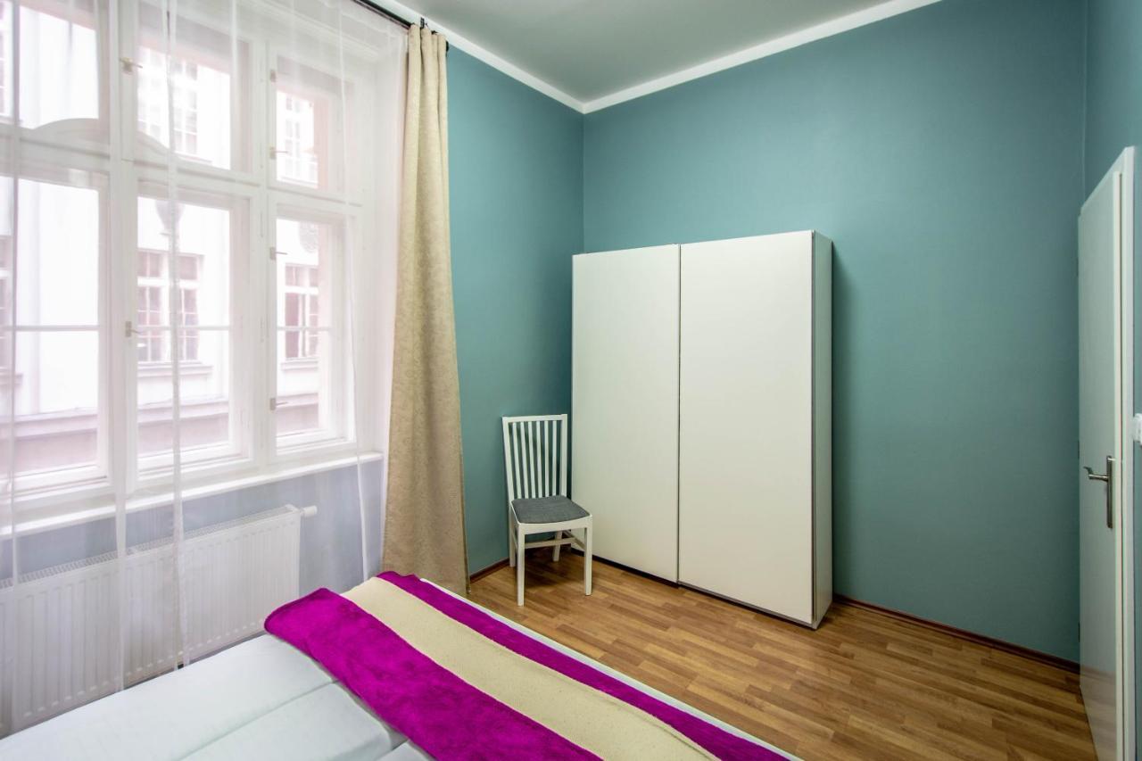 Ruzova Apartment By Ruterra Prague Exterior photo